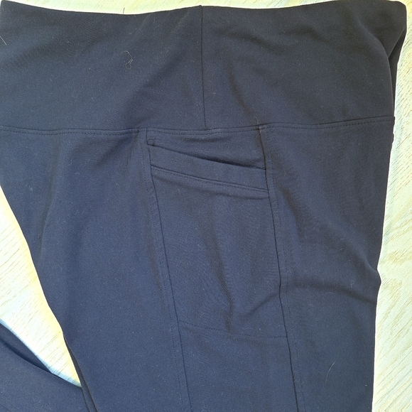 Talbots Tech Stretch Slash Pocket Navy Blue High Waist Leggings - Size Medium - Picture 8 of 16